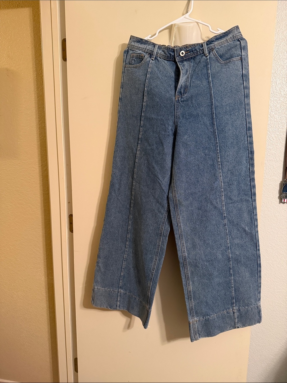 High-Rise Wide-Leg Jeans in Classic Blue